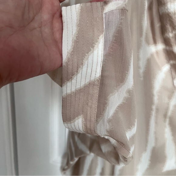 CHICO’S TUNIC AND CAMI SET - Picture 8 of 15